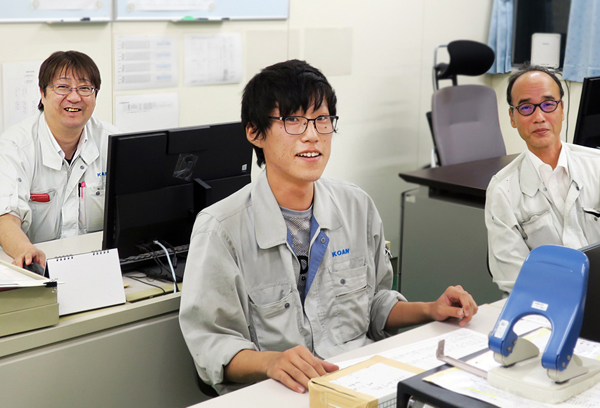 興安計装職場の様子